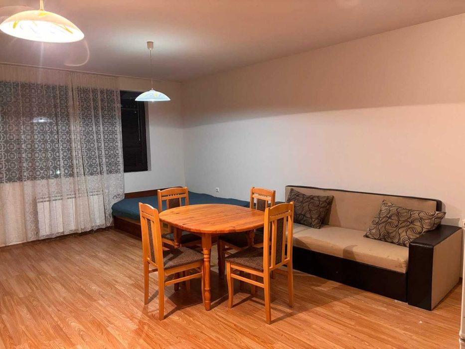 Двустаен ап. под наем в кв. Стрелбище