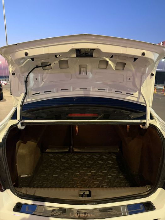 Автомобиль коболт