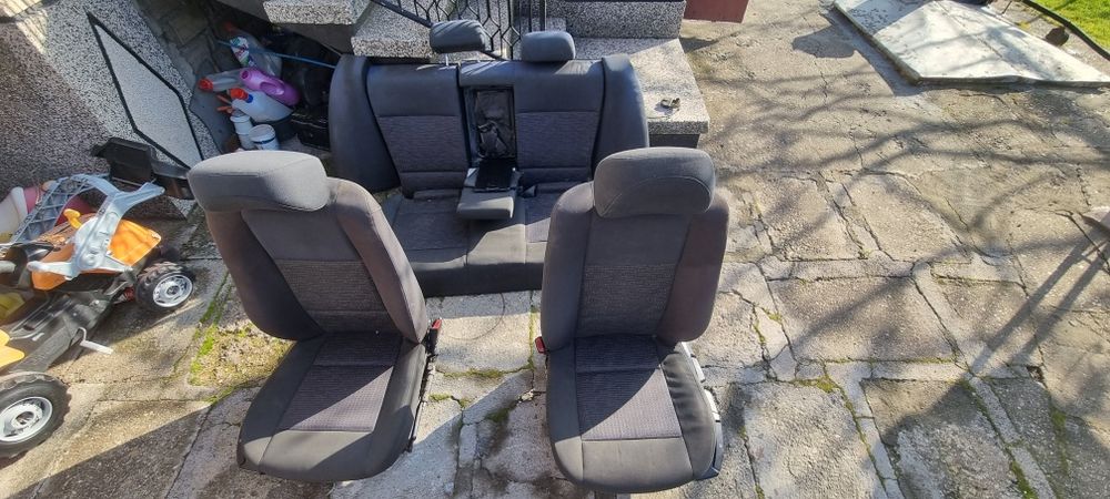 Салон Бмв е46 седан здрав седалки