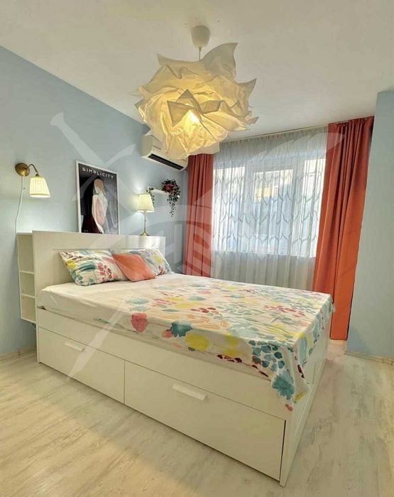 Дава се под наем Тристаен апартамент в Варна, Гранд Мол Варна - 85 кв.м за 700 € - Снимка #3