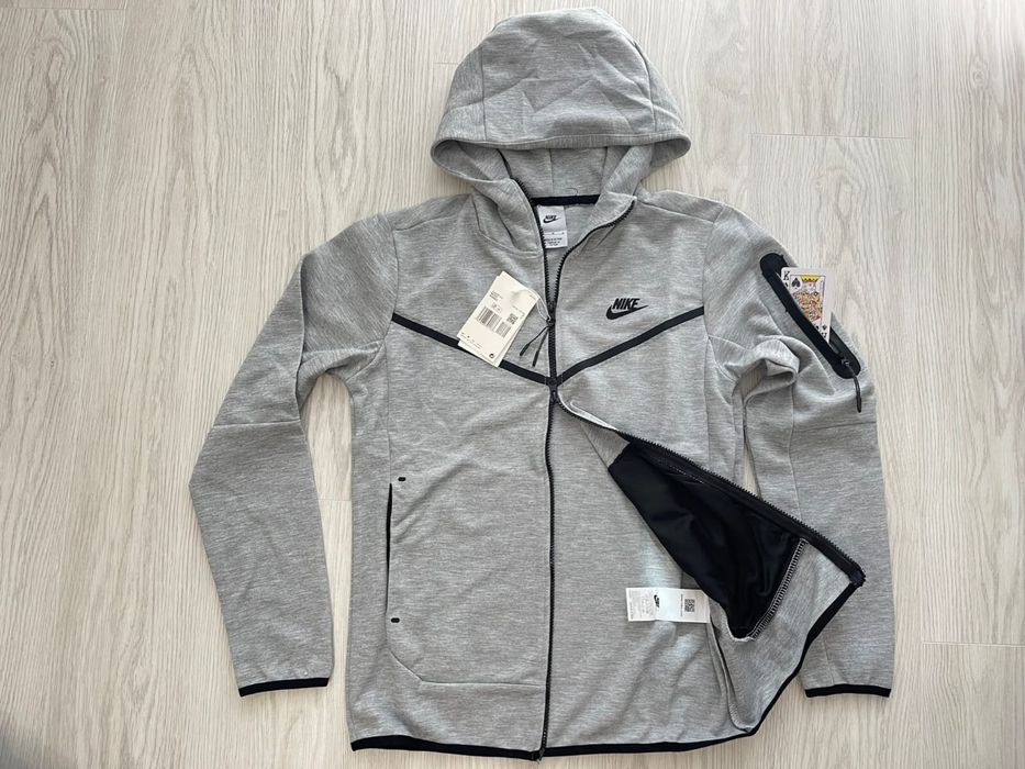 Compleu nike tech fleece, dau si separat