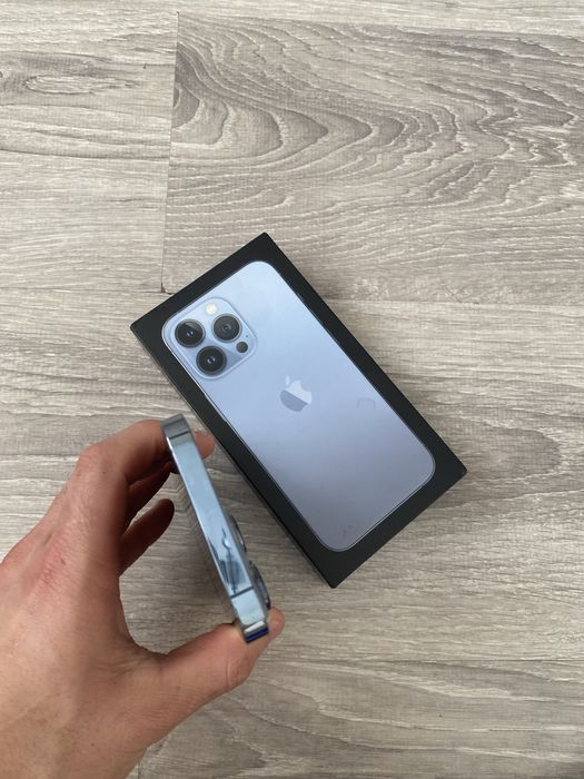 Продам айфон состояние 10из10