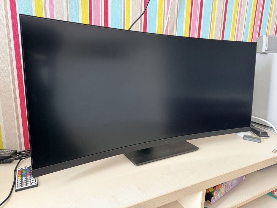 Monitor HP Z38c Curved 37.5” WQHD+ USB-C | Stare Excelenta