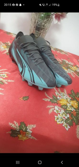 Vând puma ultra rush match FG 
Mărimea 44
Ghetele sunt purtate o singu