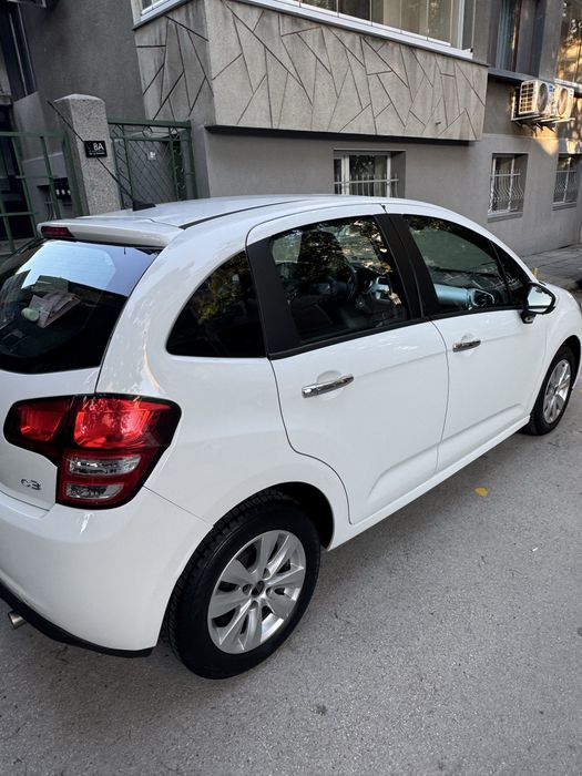Автомобил Citroen C3