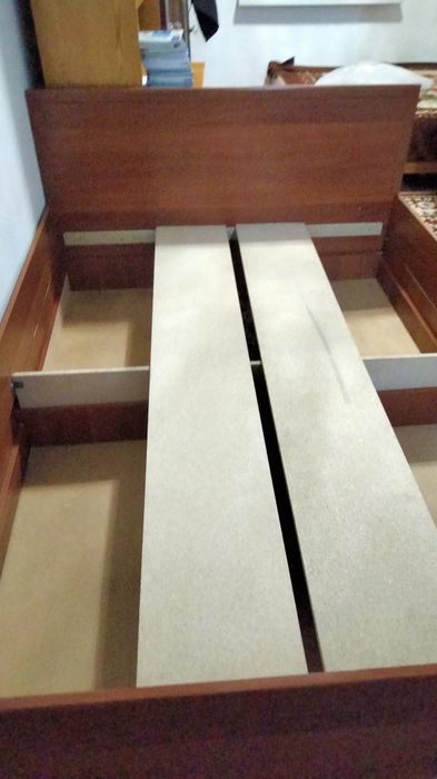 спальный кровать