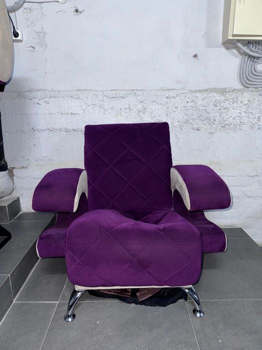 Два кресла для отдыха или журнального уголка