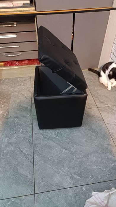 Пуфик.  37*37*42