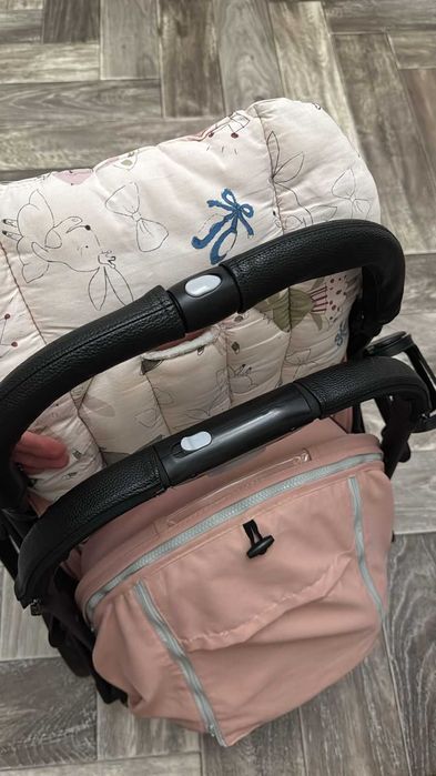 Коляска для девочки розовая