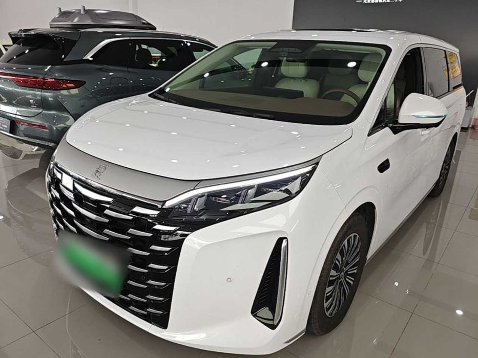 BYD Xia DM-i 1.5T 180km Beyond Edition