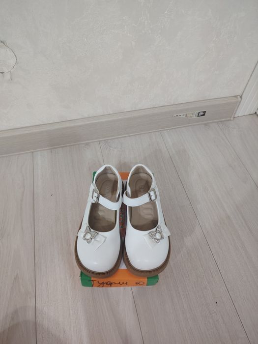 Туфли детские новые р 30