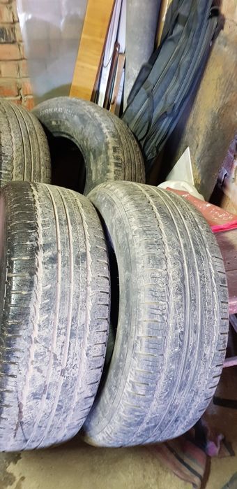 Продам резину б/у.