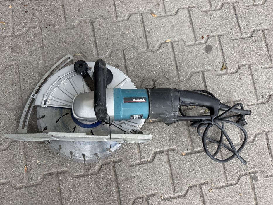 Машина за рязане Makita 4114S