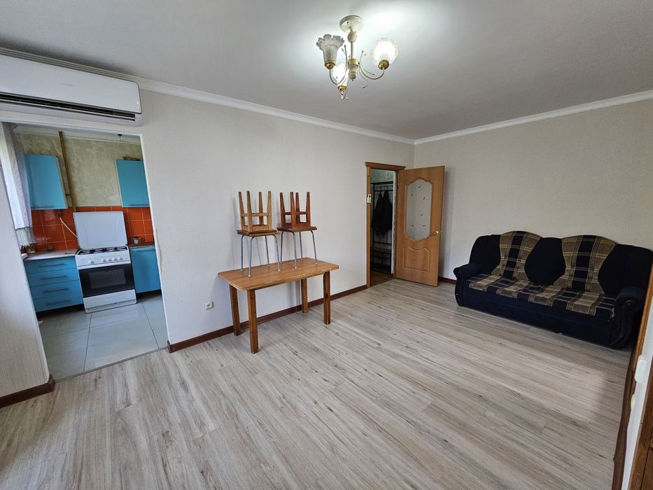 Сдам 3 комнатную  квартиру