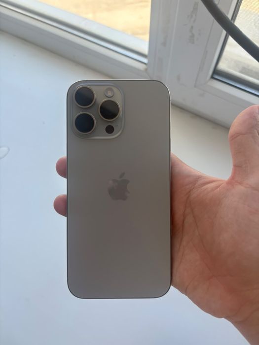 iPhone 16 pro max