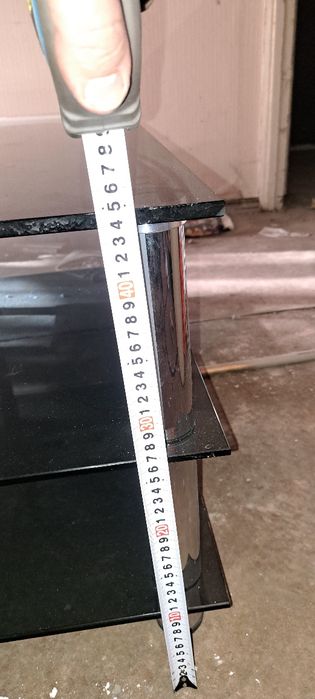 Продаю стеклянный столик