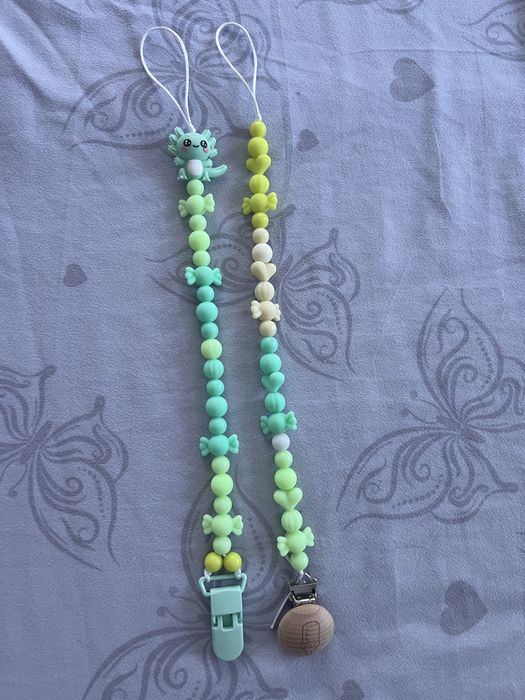 Lantisoare pentru suzete bebe