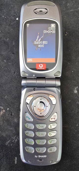 Telefon Colectie: Sharp GX10
An lansare: 2003

Aspect: 9/10

Functional: 10/10

Liber de retea

Vine insotit de baterie originala

Nu dețin i