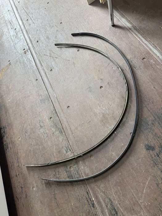 Молдинг крыши на Камри 30