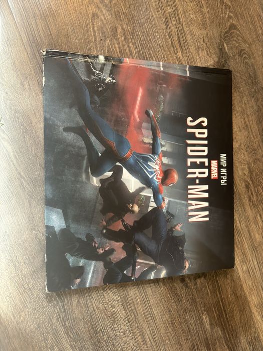 Артбуки и коллекционые издания марвел