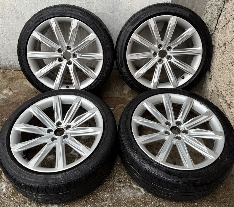 Jante originale Audi A7 –R19 8.5J ET32 + anvelope 255/40/19