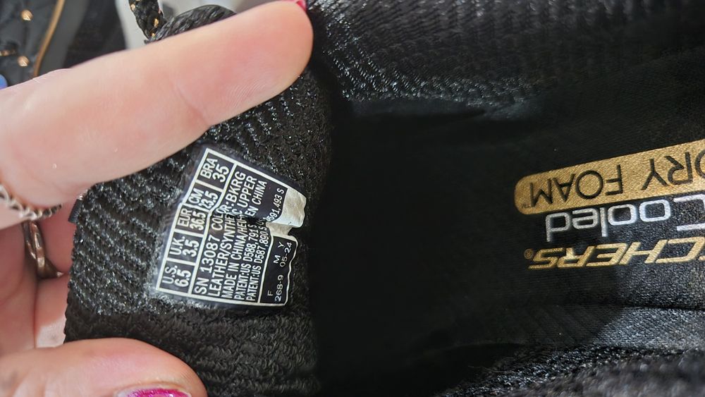 Маратонки Skechers 36.5