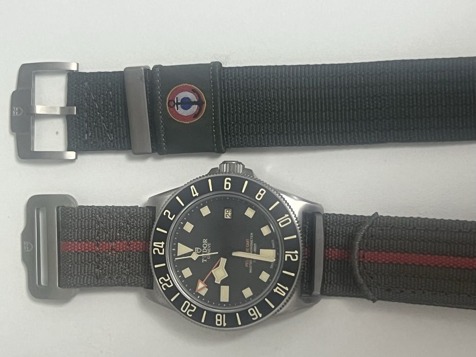 Tudor fxd новые 2 ремешка