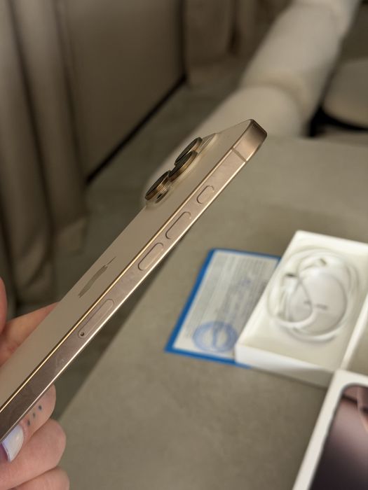 продам айфон 16 про макс, 256гб