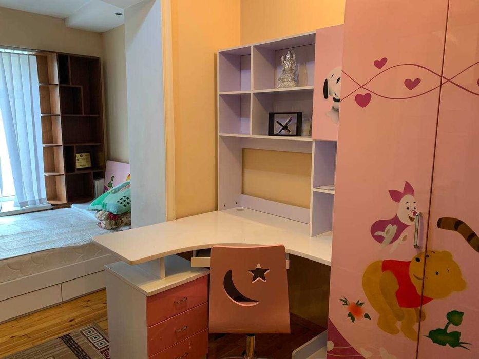 На Ц-1 сдается в аренду своё 4 ком. кв.