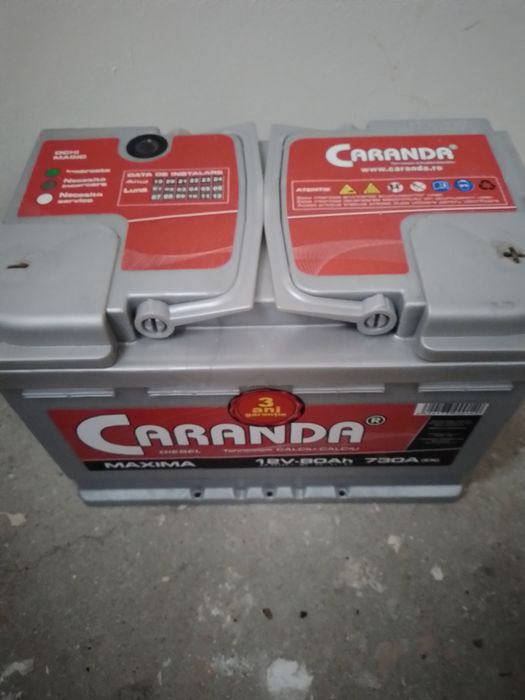 Baterie auto 12v în garanție.