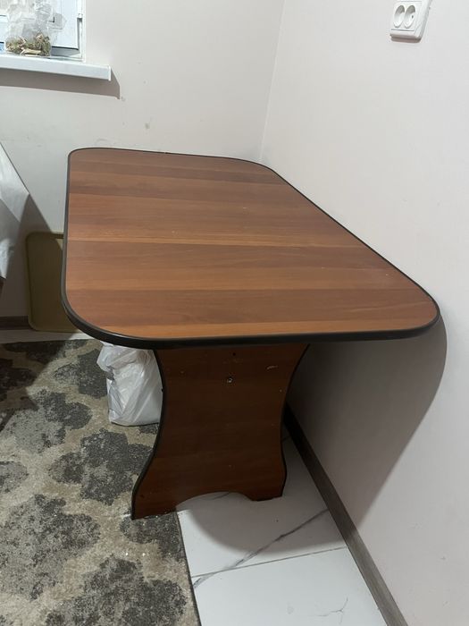 Продается кух.стол