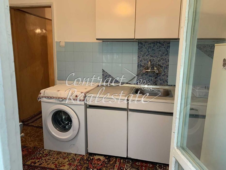 Дава се под наем Двустаен апартамент в Варна, Младост 1 - 40 кв.м за 255 € - Снимка #3