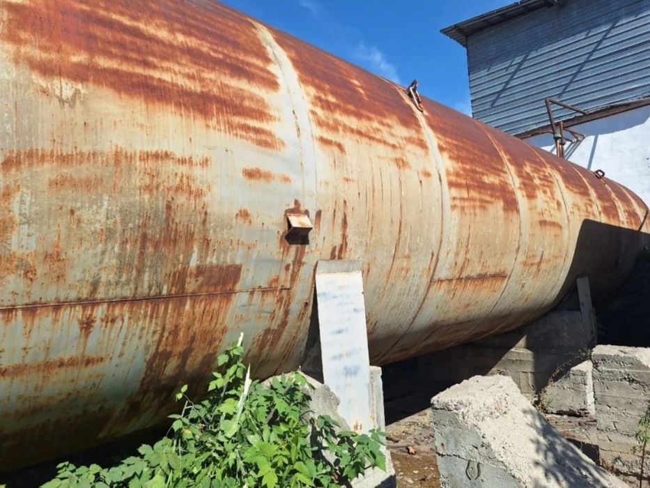 ЦИСТЕРНА ёмкость бочка.