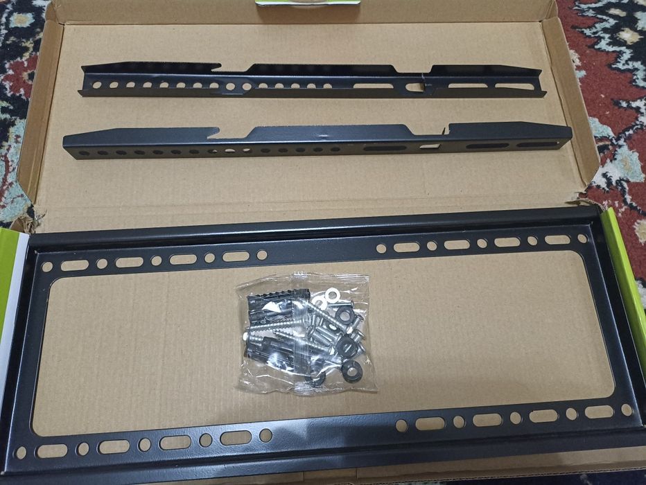 Кронштейн для телевизора