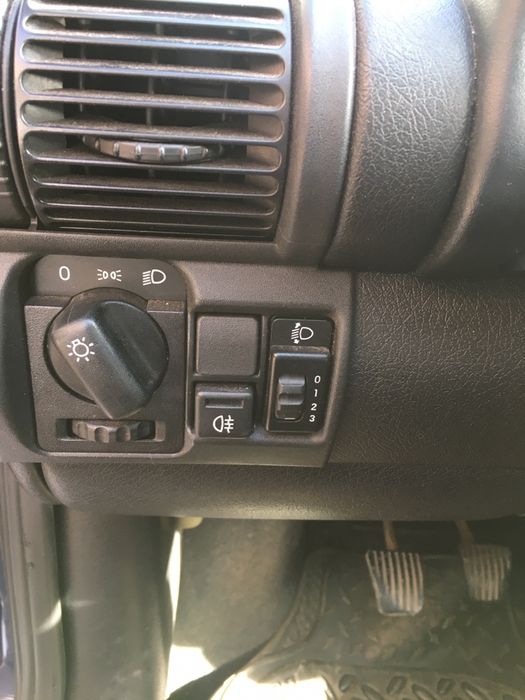 Опел Корса 1.0 НА ЧАСТИ