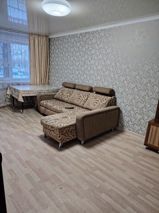 Сдаю 3 комнатную квартиру