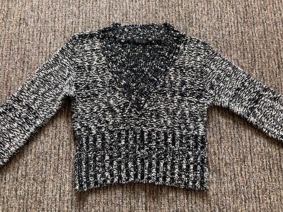 Pulover tricotat gros si scurt, marimea S