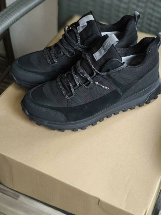 Маратонки Clarks