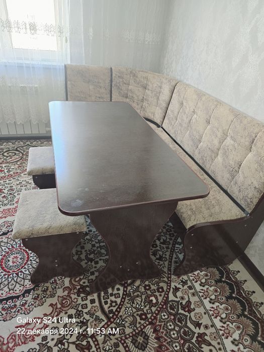 Уголок в хорошем состоянии