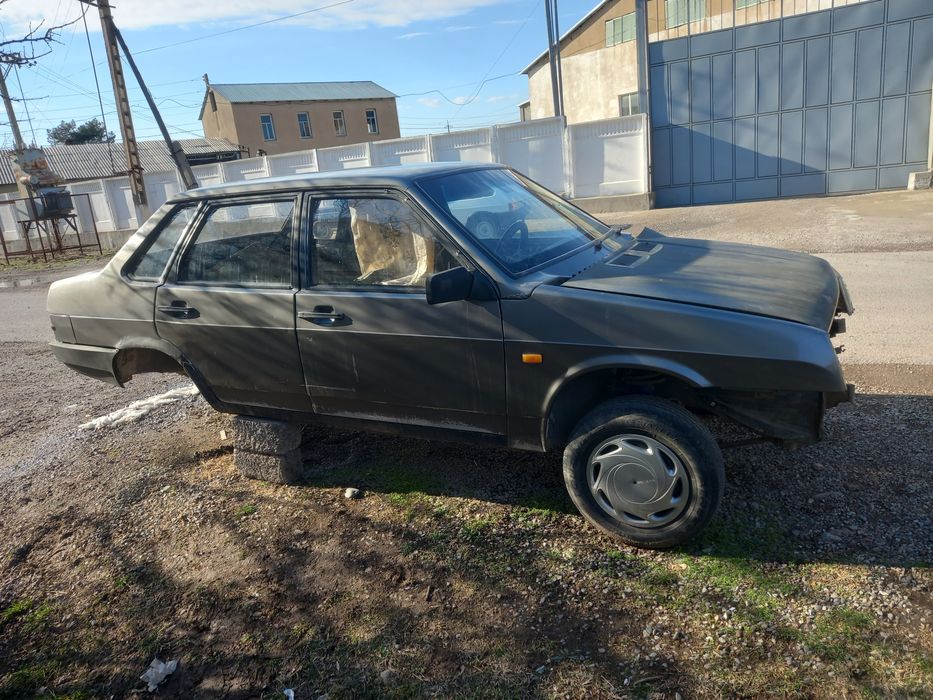 21099 га кузов сотилади