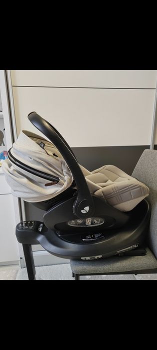 Scoica auto + baza isofix