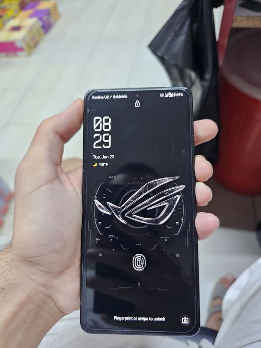 Asus Rog Phone 8