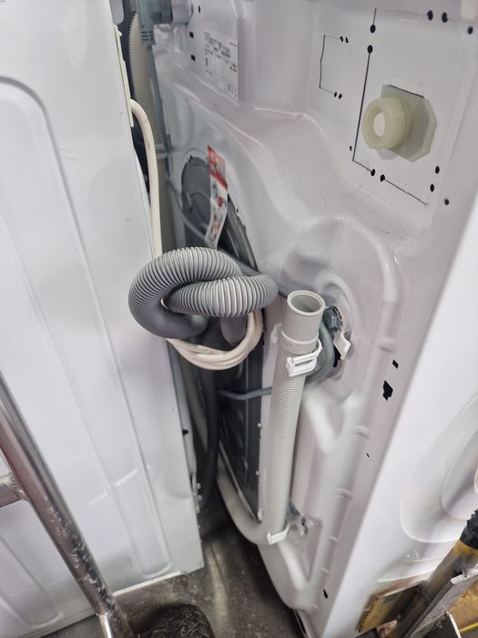 Пералня Bosch Serie4 8кг А+++ Чисто нова