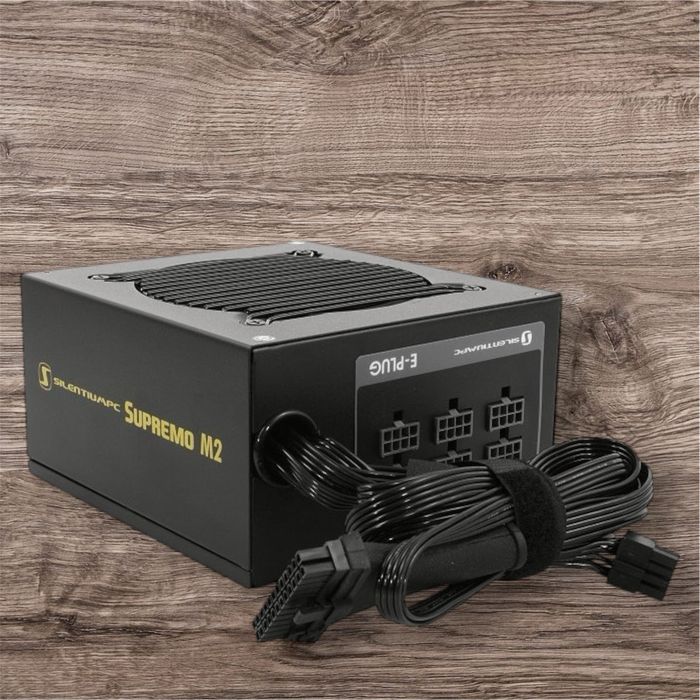 Sursa PC SilentiumPC Supremo M2, 80+ Gold, 550W