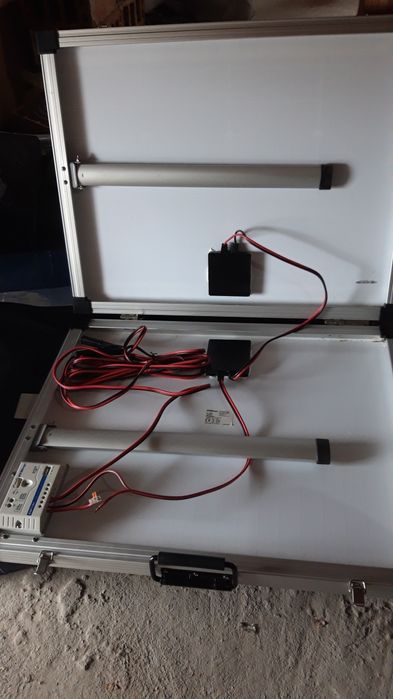 Згъваем соларен панел- тип куфар