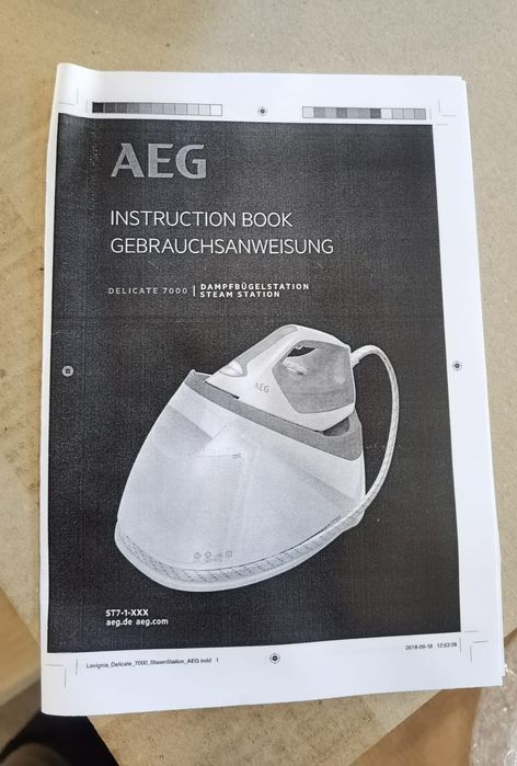 Statie de calcat cu abur AEG ST7-1-4LG Delicate 7000 verde/alb