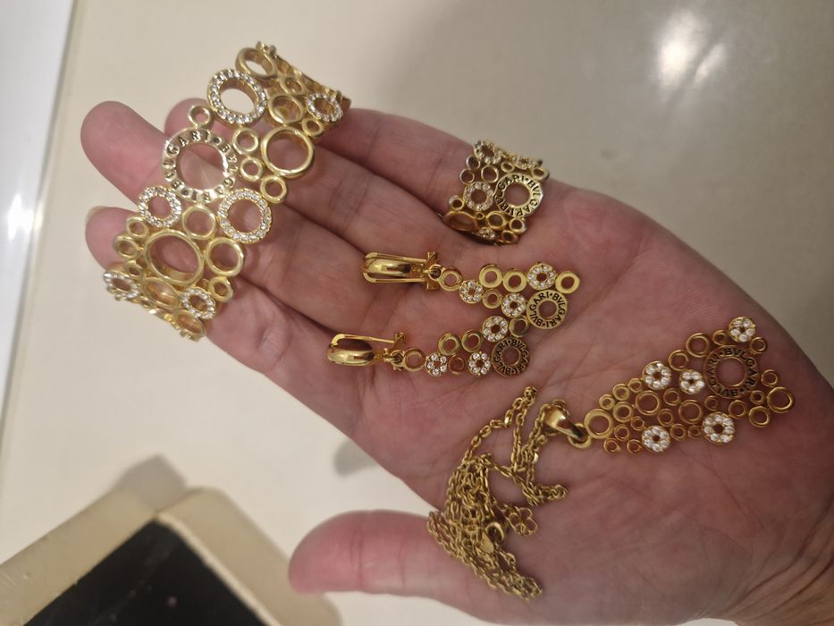 Продам набор BULGARI.