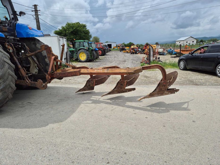 Plug Huard cu 3 trupite