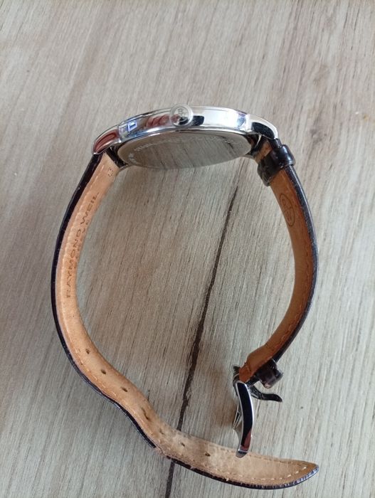 Часовник Raymond Weil Toccata