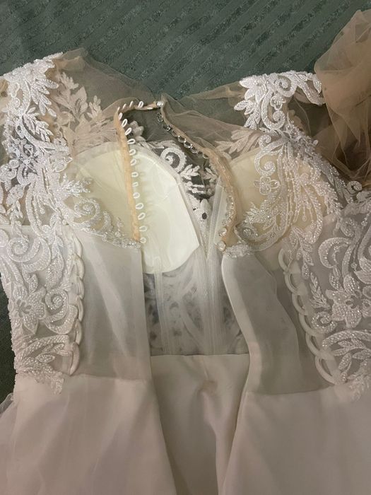 Vând rochie de mireasa